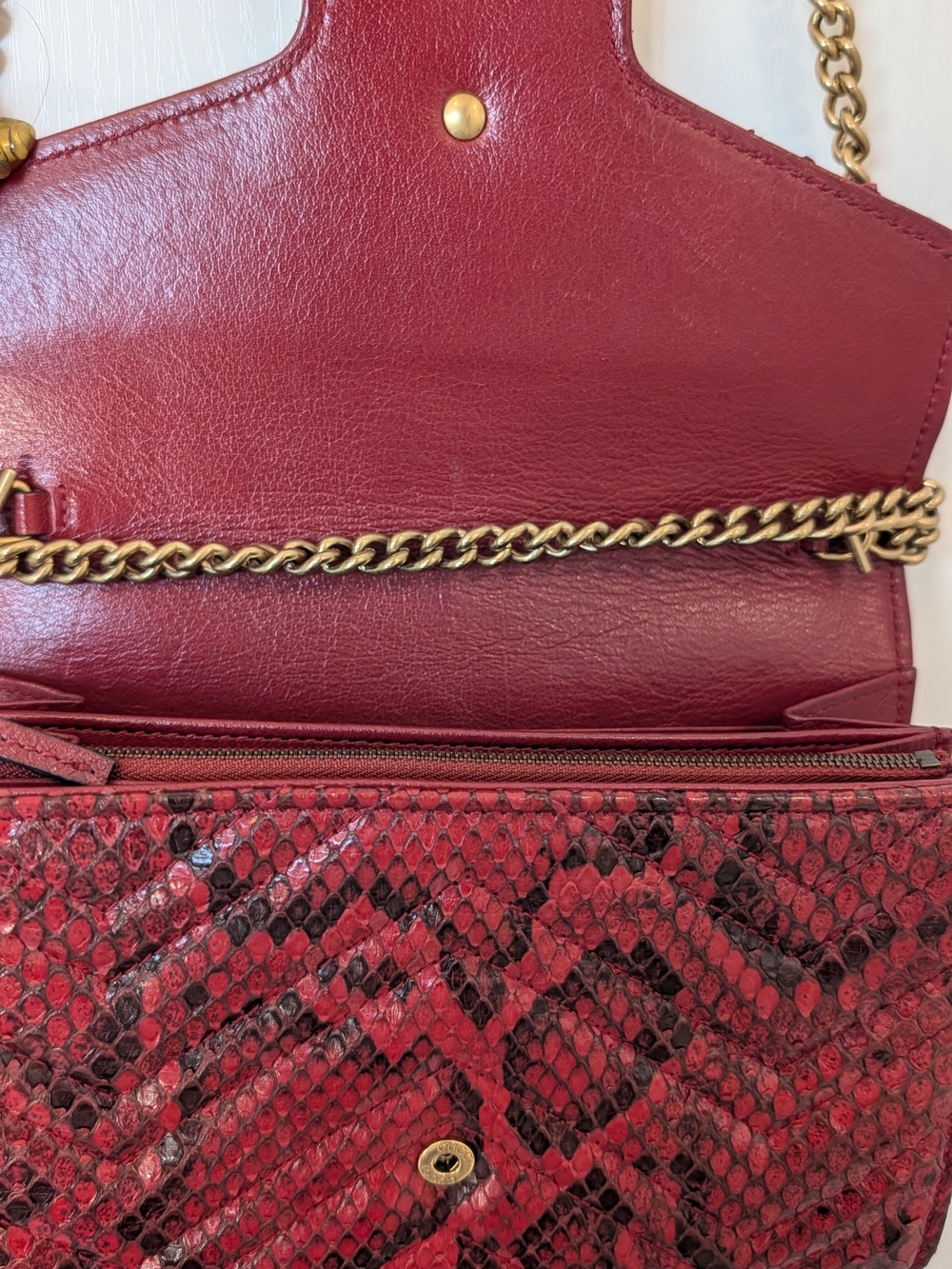 Gucci Red Python Print GG Marmont Wallet On Chain - Picture 11 of 13